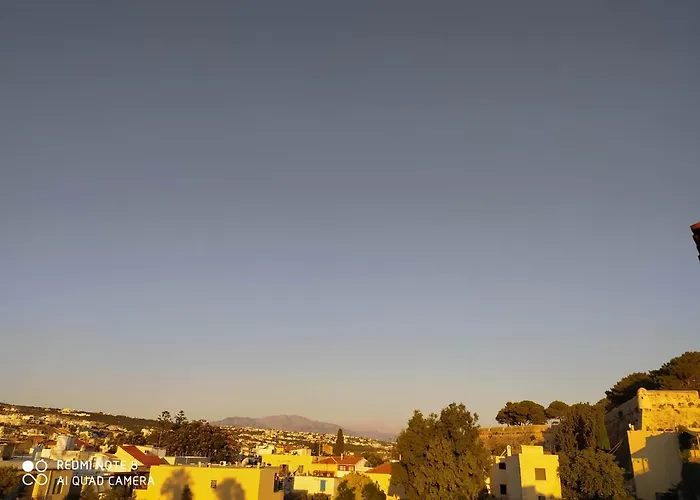 Old Town Apartment *